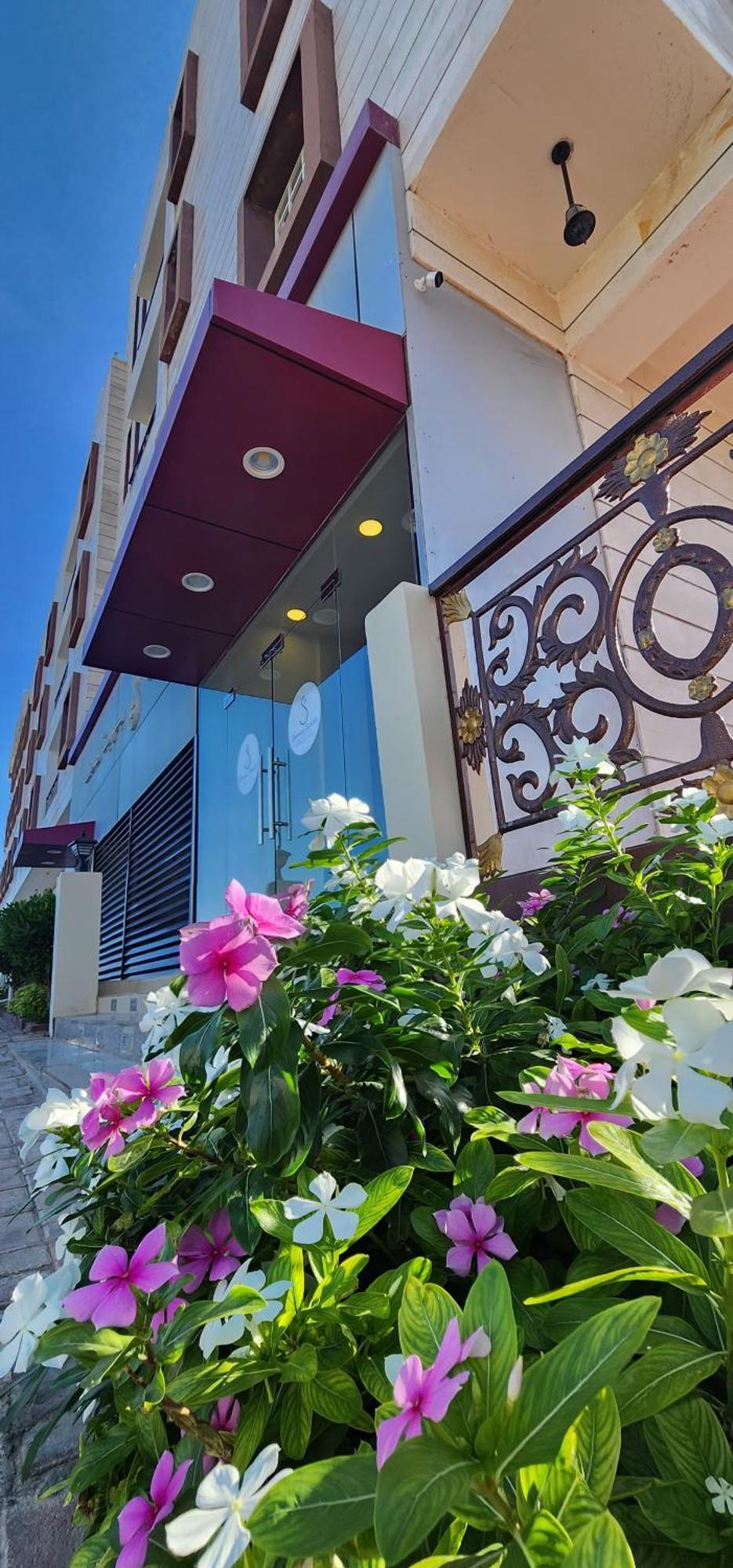Gateway Salalah Hotel Apartments Ngoại thất bức ảnh