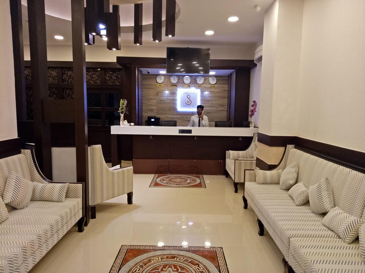 Gateway Salalah Hotel Apartments Ngoại thất bức ảnh