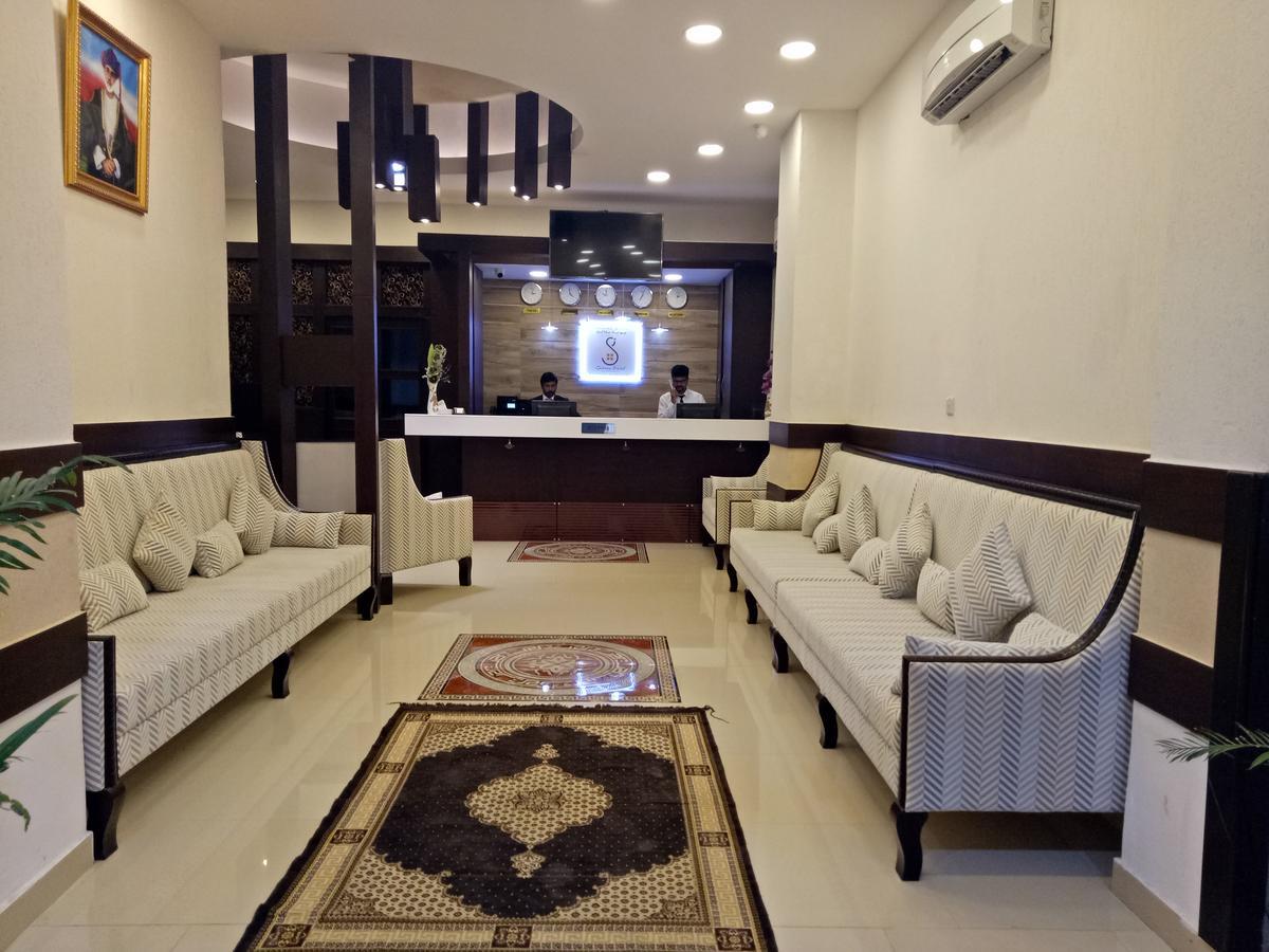 Gateway Salalah Hotel Apartments Ngoại thất bức ảnh